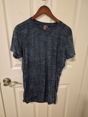 Next Level Apparel Short Sleeve Crew Tee in Heathered Navy